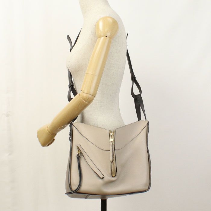 Loewe Small Hammock 326 Handbag Calf — view 9