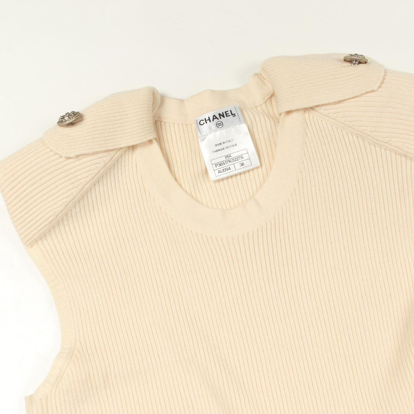 Chanel Vest CC Logo Button Knit Beige Cashmere — view 5