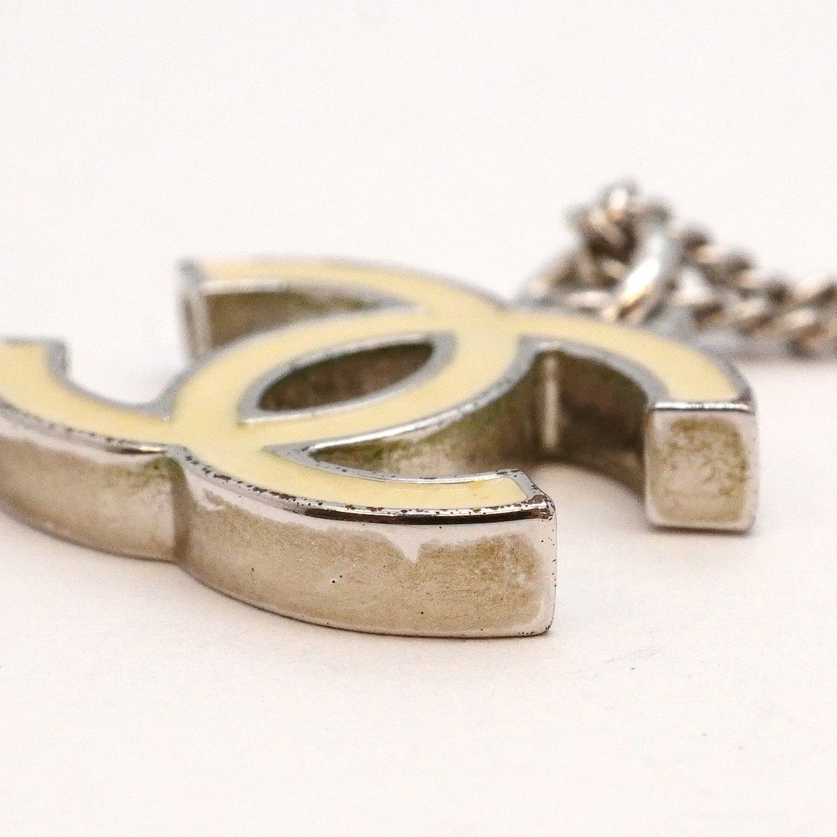 Chanel Necklace CC Logo Metal Silver White — view 8