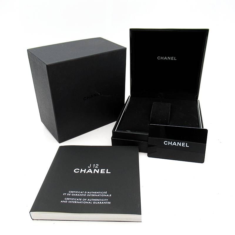 Chanel Watch 33 mm Diamond Box Ceramic White Polished — view 6