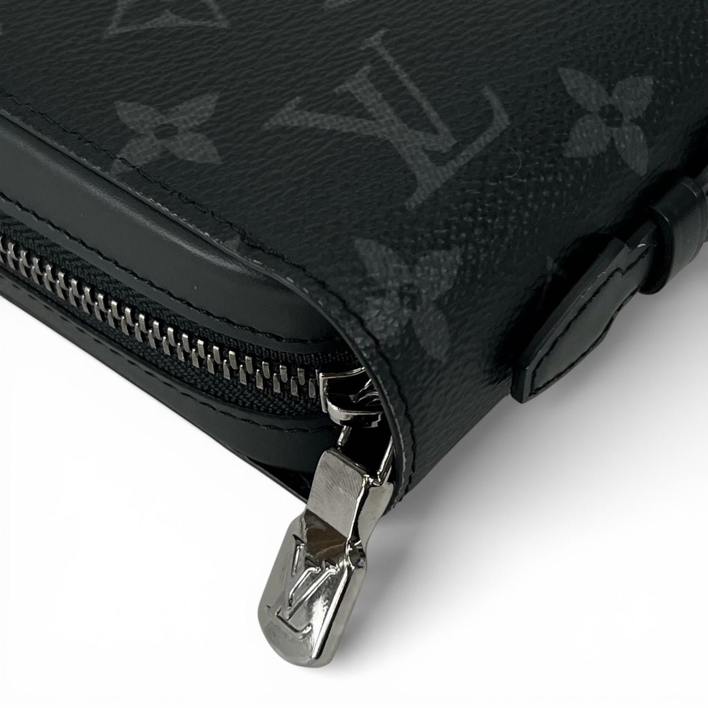 Louis Vuitton Zippy XL Monogram Eclipse Canvas Round Zip Organizer Wallet Black — view 9