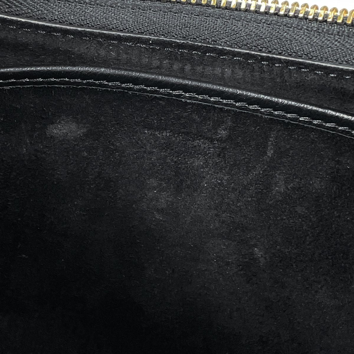 Celine Ava Triomphe Shoulder Bag Leather Black — view 9