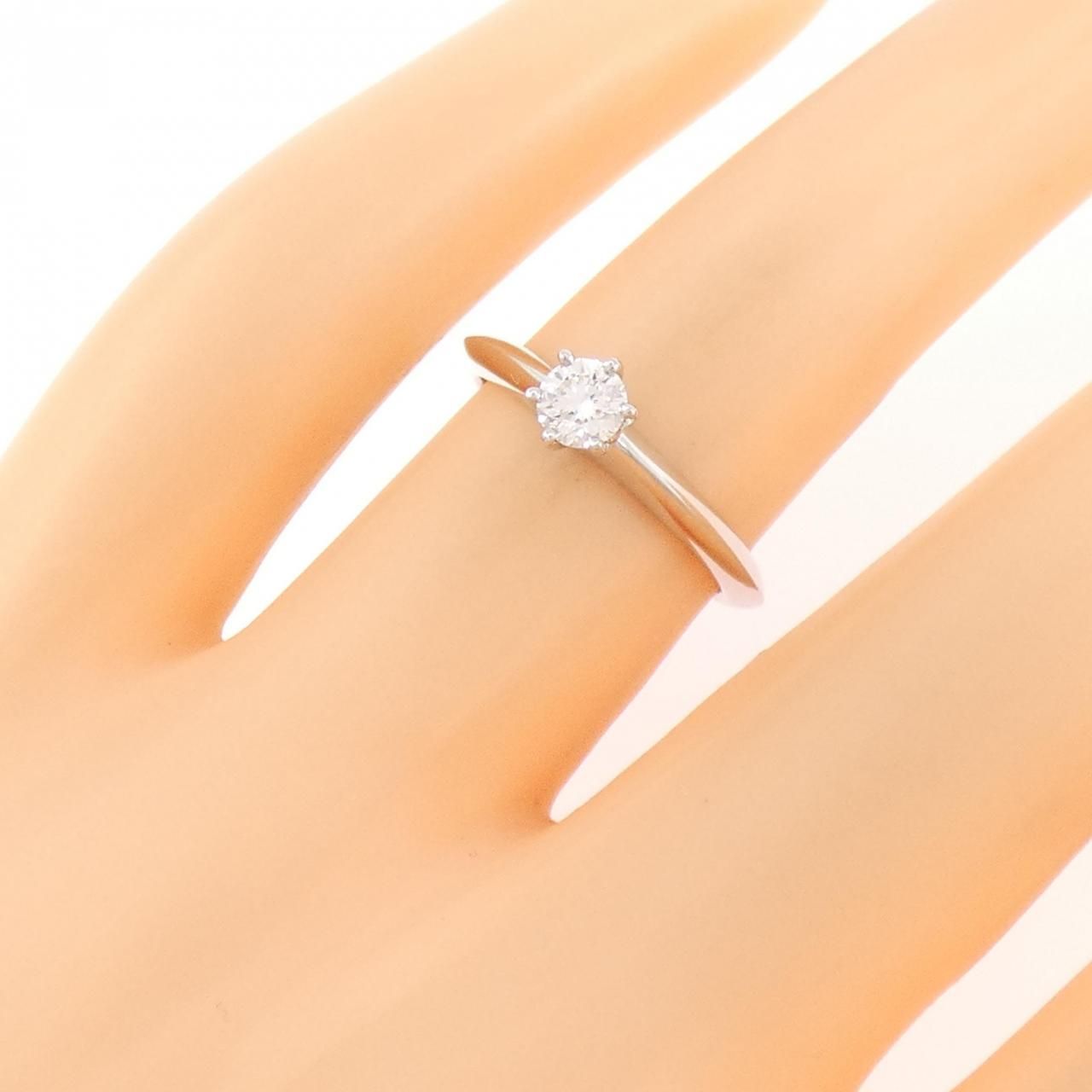 Tiffany & Co Classic Solitaire Ring — view 5