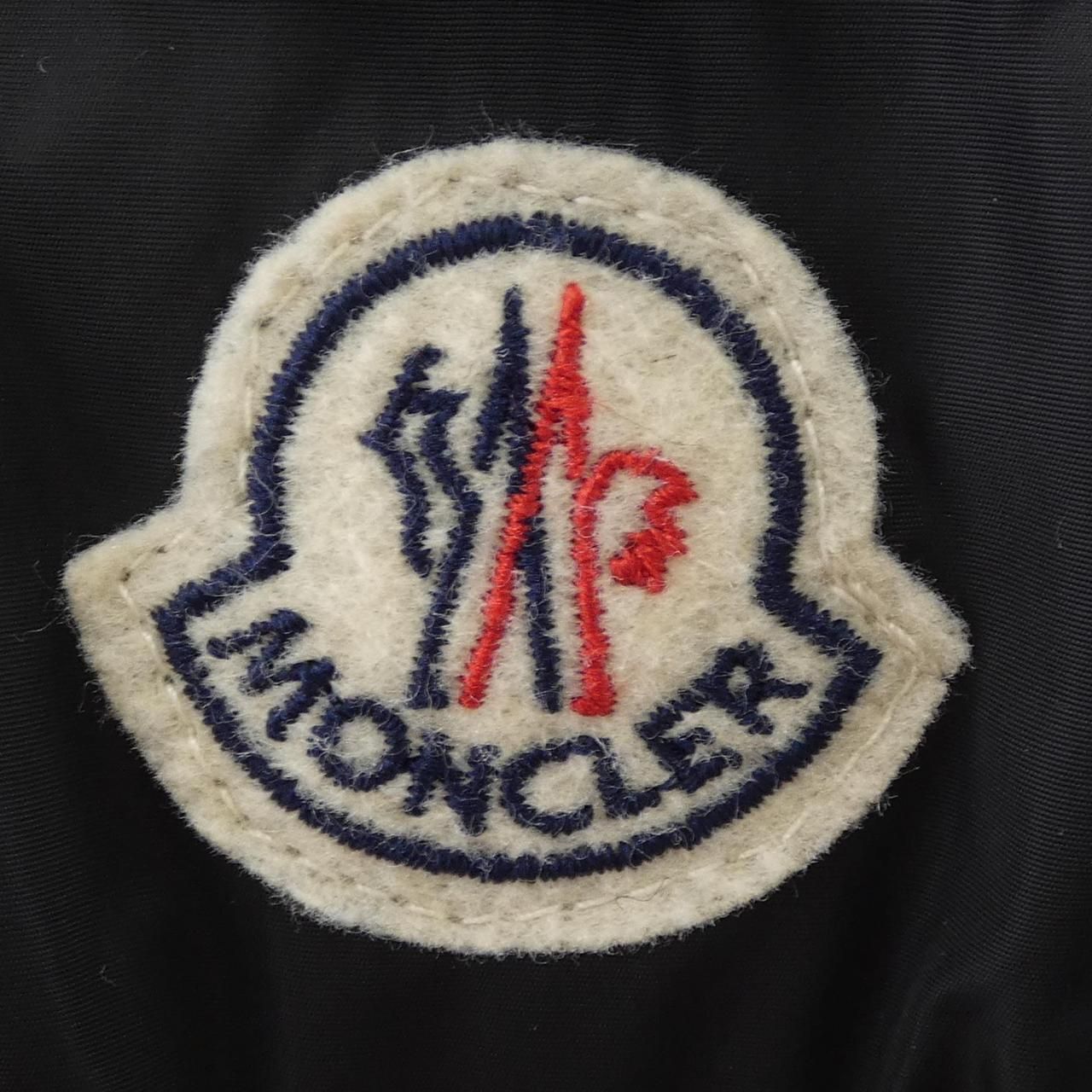 Moncler Charpal Down Jacket Coat — view 7