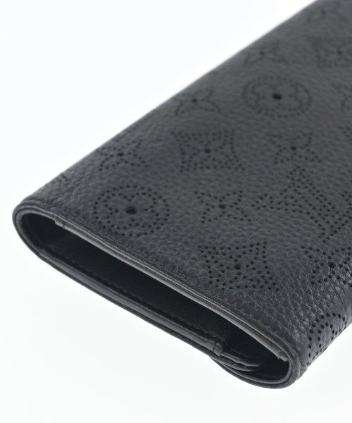 Louis Vuitton Wallet Coin Case — view 9