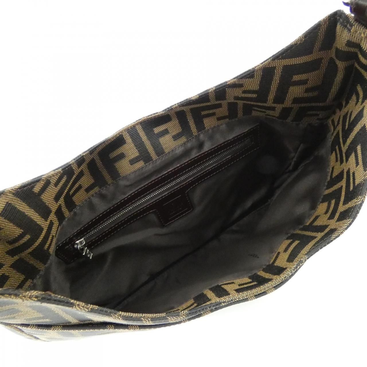 Fendi Vintage Shoulder Bag — view 8