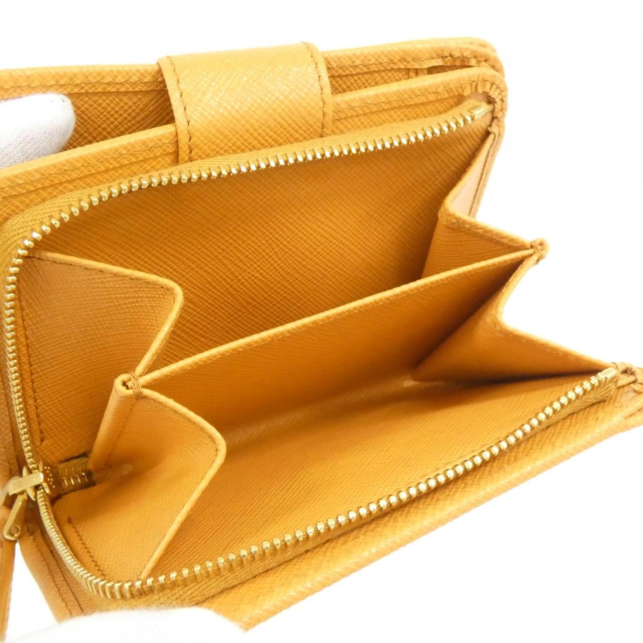 Prada Wallet Gold — view 6