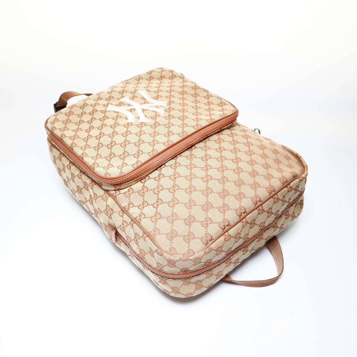 Gucci Backpack GG Canvas New York Yankees — view 9
