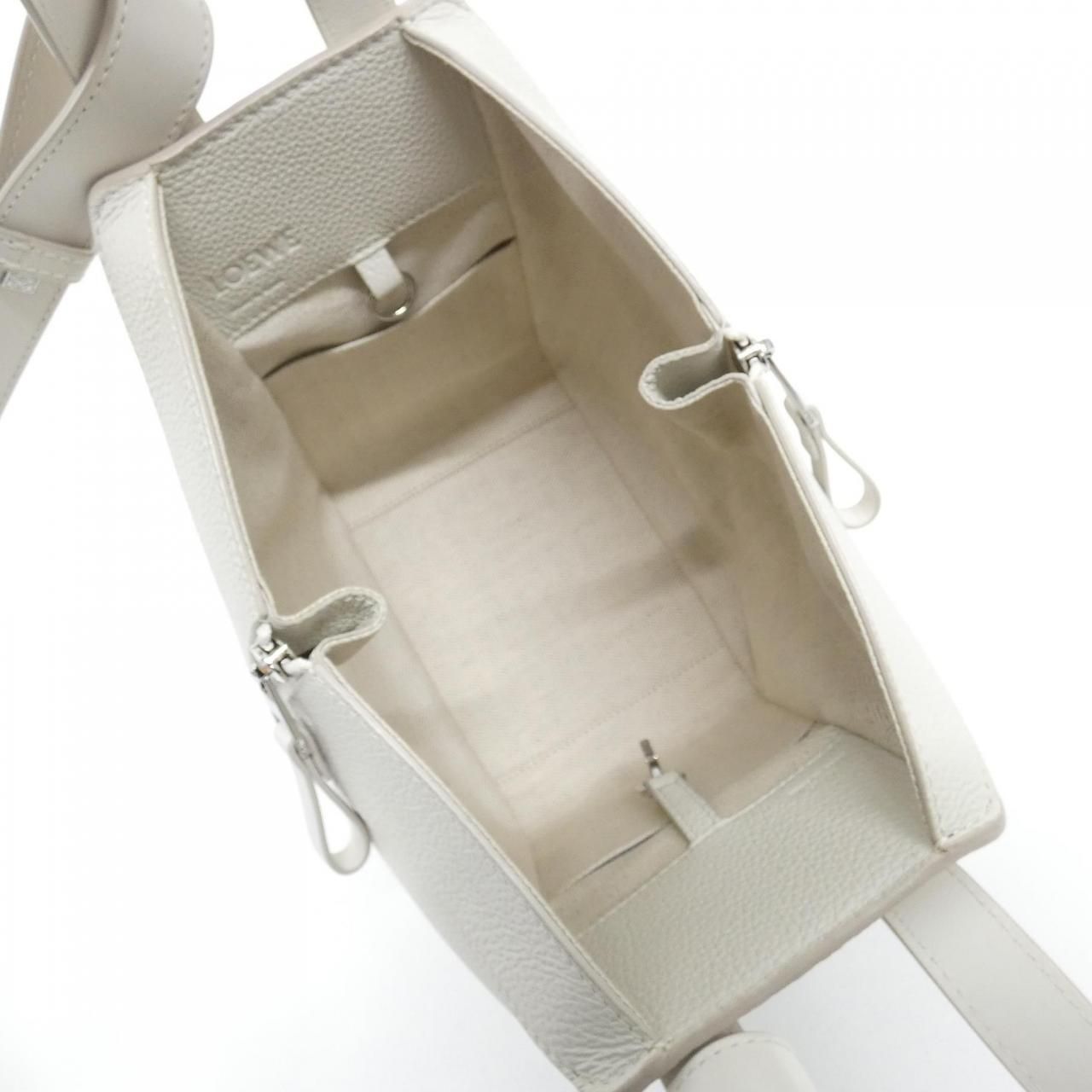 Loewe Hammock Compact Shoulder Bag — view 9