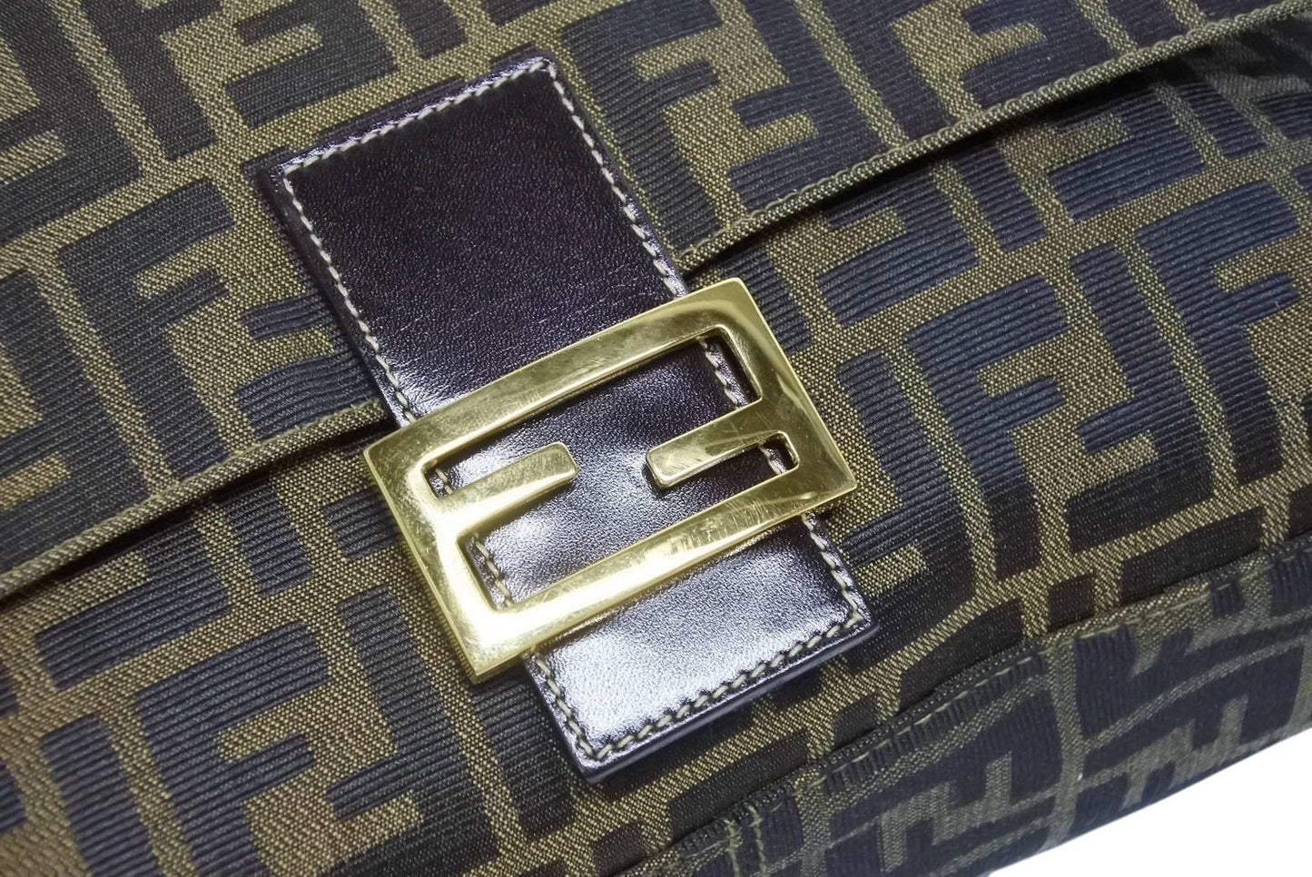 Fendi Mamma Baguette Handbag Zucca Pattern Brown Leather Canvas Gold — view 8