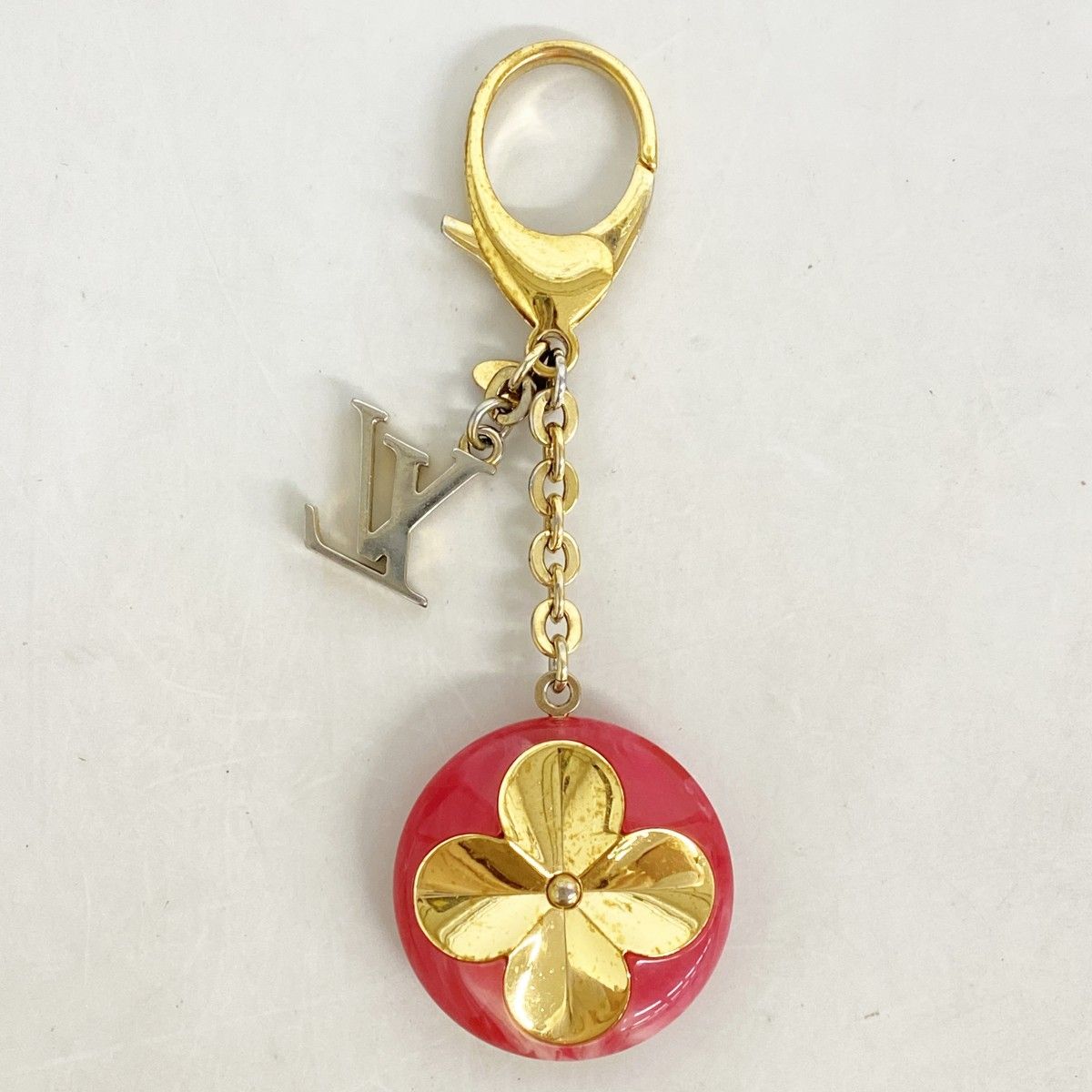Louis Vuitton Key Holder Charm Holo Flower Pink Gold — view 7