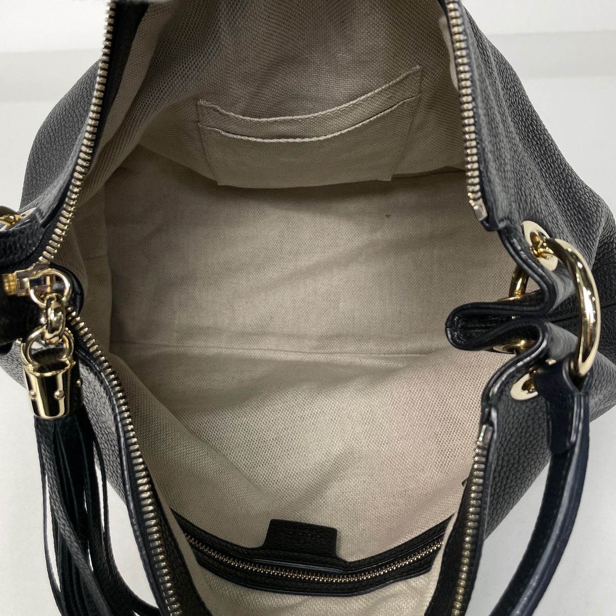 Gucci Soho Handbag Leather Black — view 6