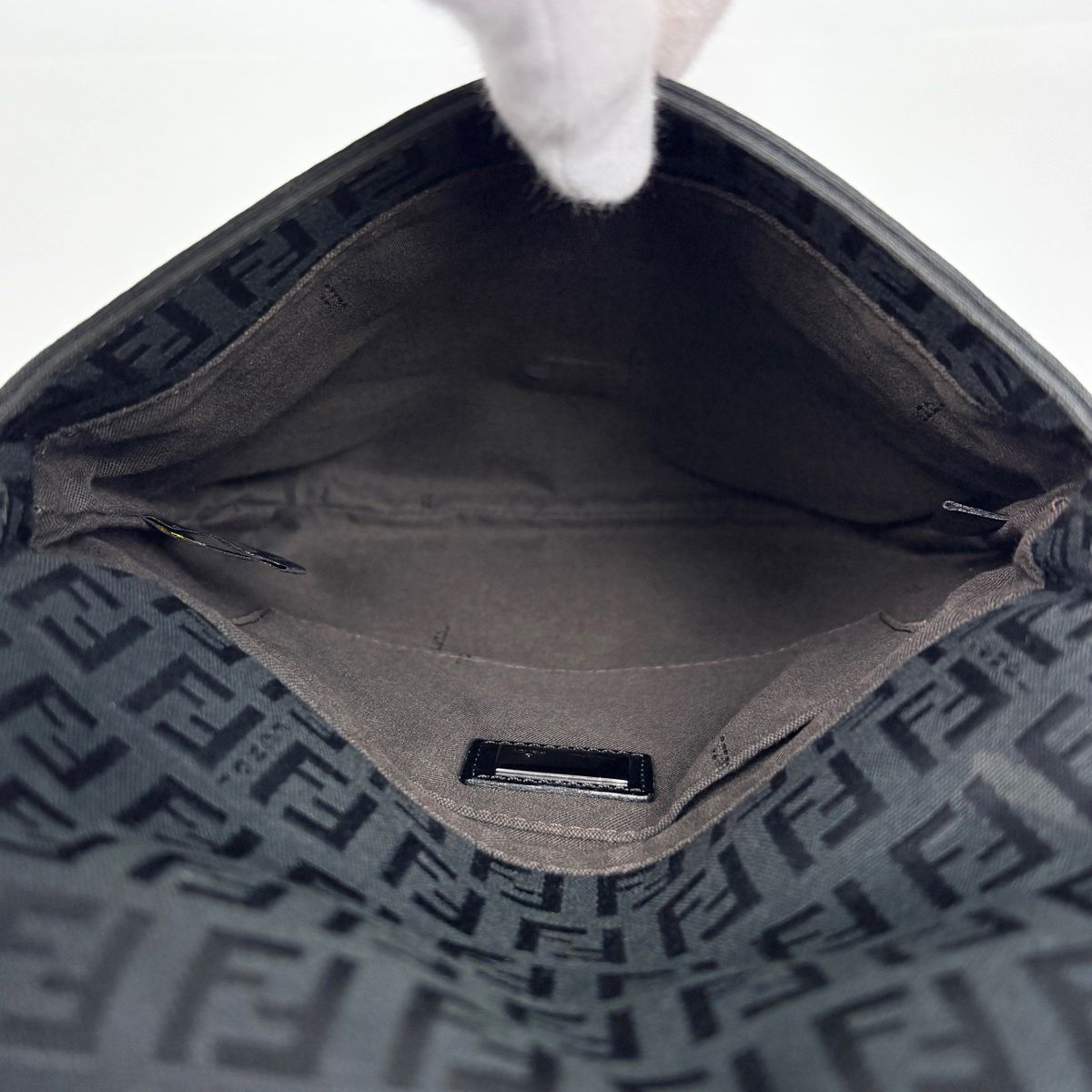 Fendi Zucchino Pattern Shoulder Bag Canvas Black — view 8