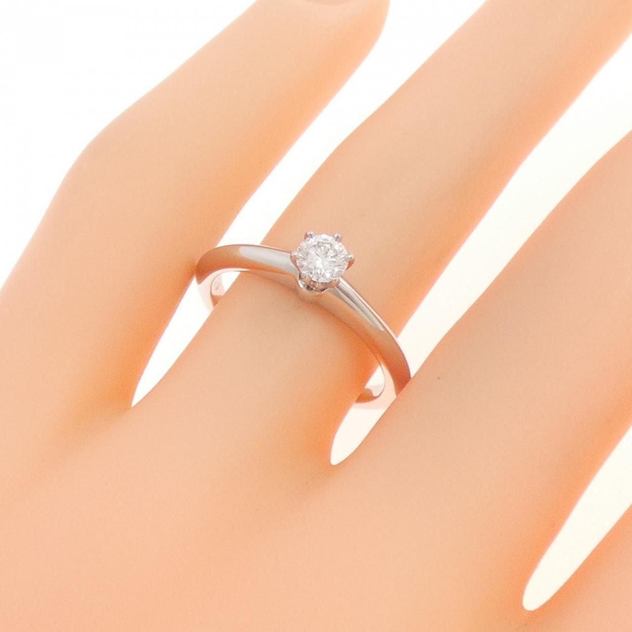 Tiffany & Co Classic Solitaire Ring — view 5