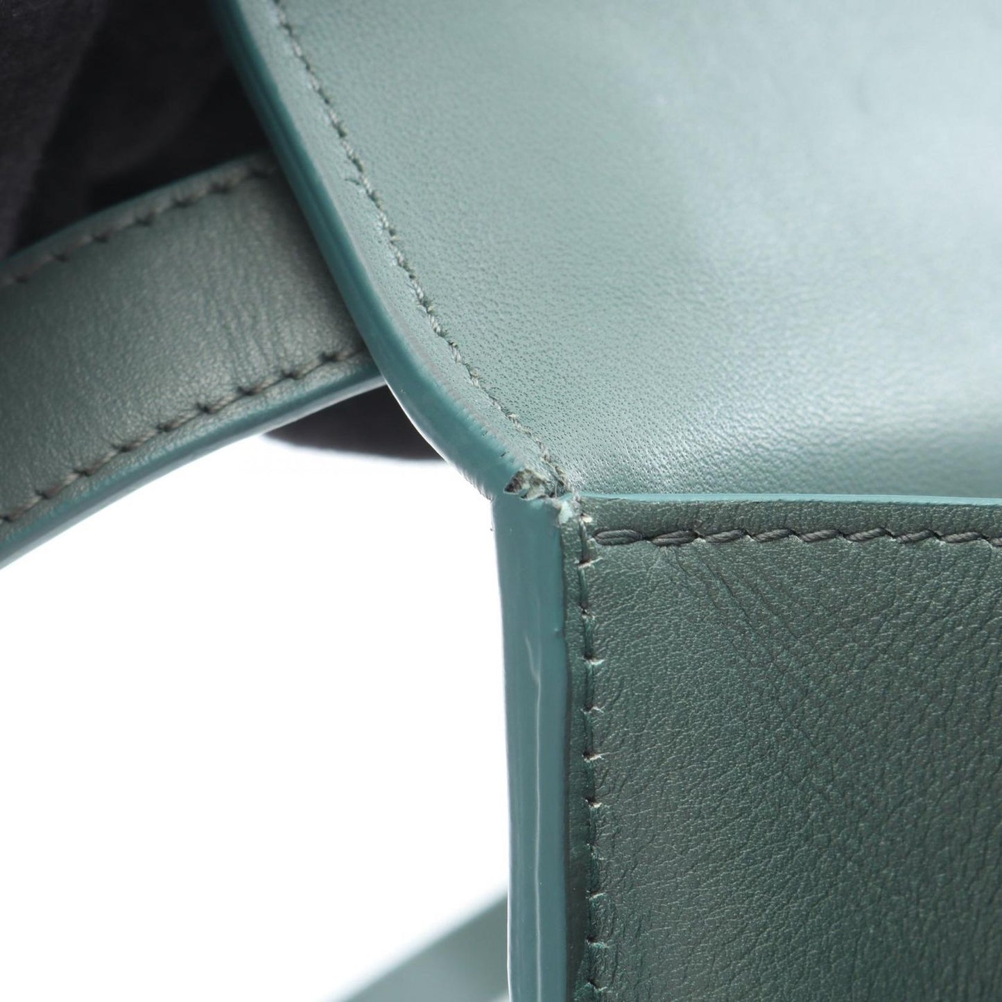 Dior Shoulder Bag 30 Montaigne Green Leather — view 9
