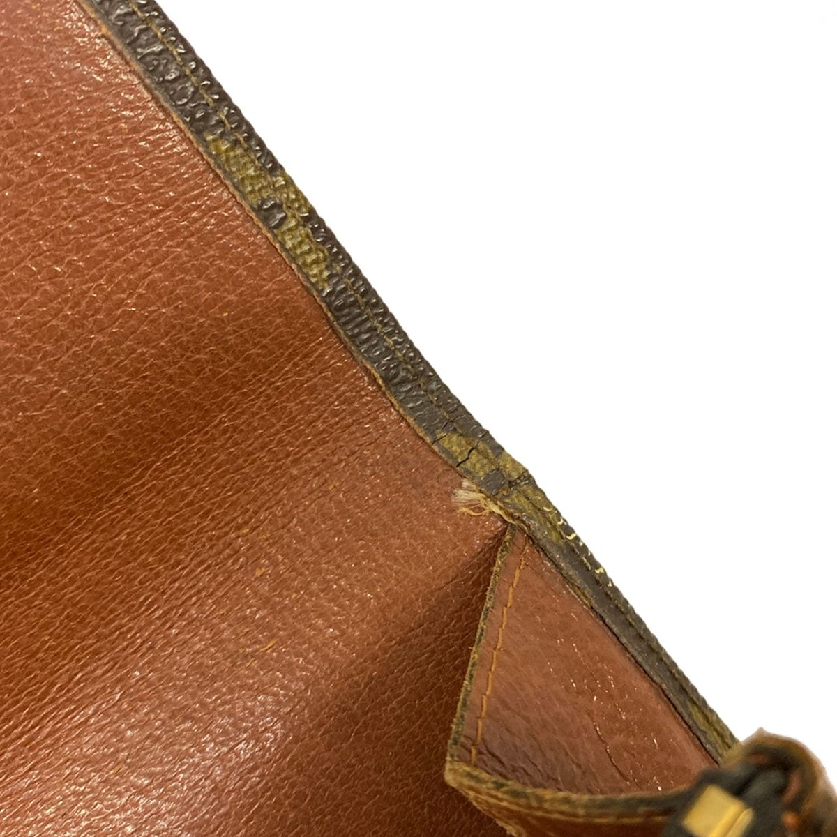 Louis Vuitton Wallet Monogram — view 9