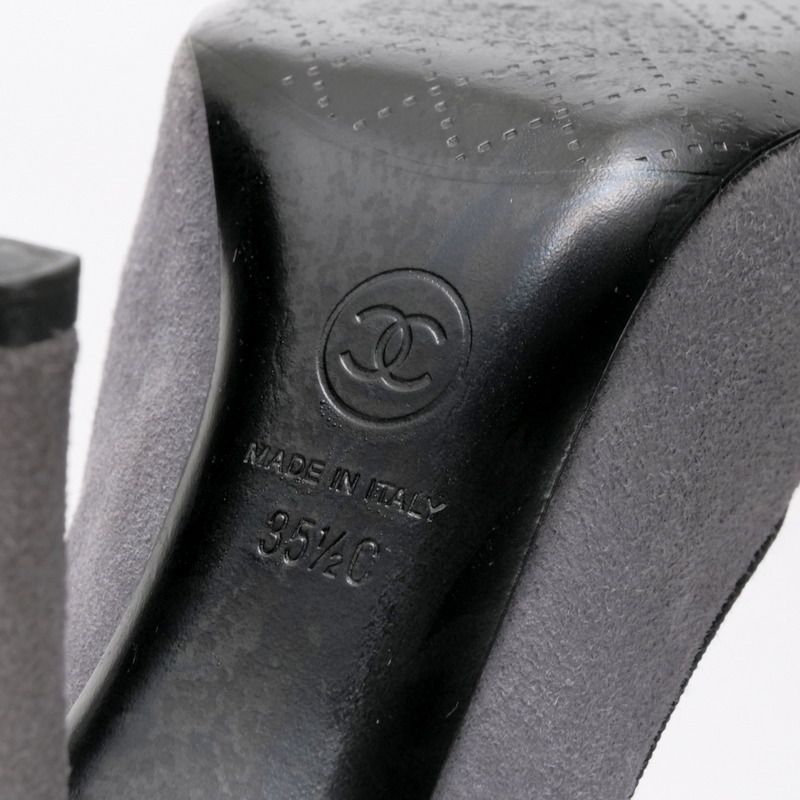 Chanel Pumps C CC Logo Shoes Escarpins Suede Leather Gray Black 35.5 — view 8