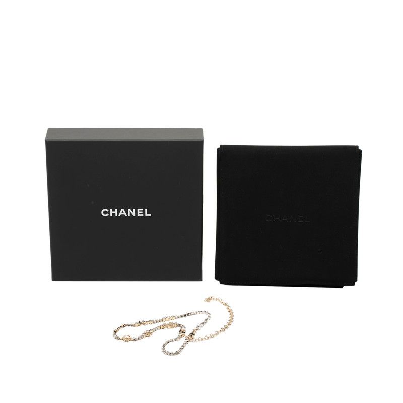 Chanel Cruise Collection CC Logo Pearl Clover Choker Necklace Silver Gold Metal — view 6