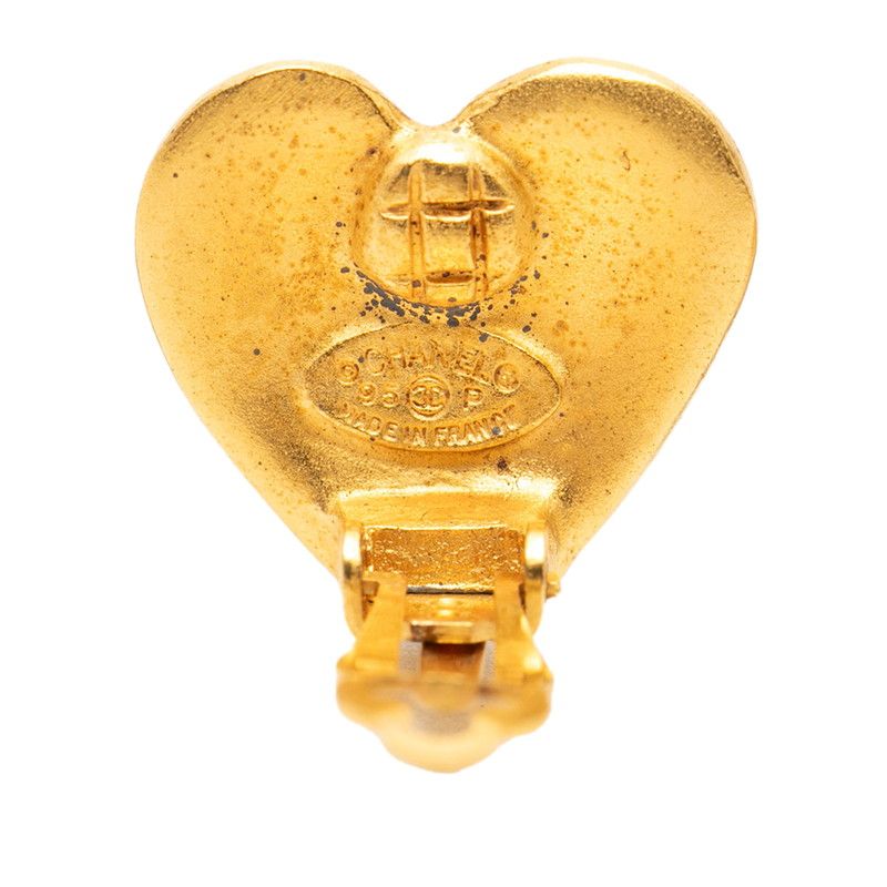 Chanel CC Logo Heart Motif Earrings 95 Vintage Gold Plated — view 3