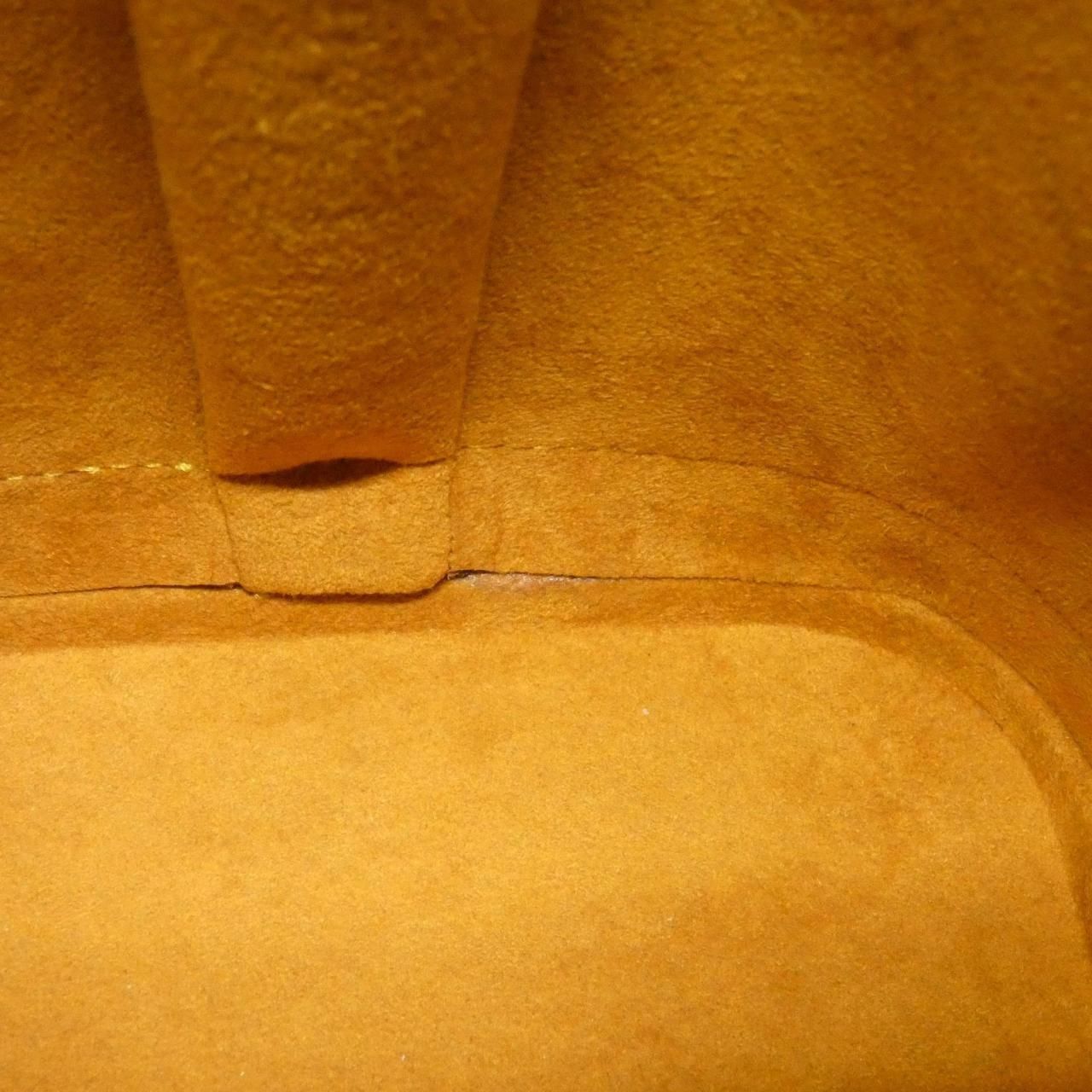 Louis Vuitton Epi Alma PM Bag — view 9