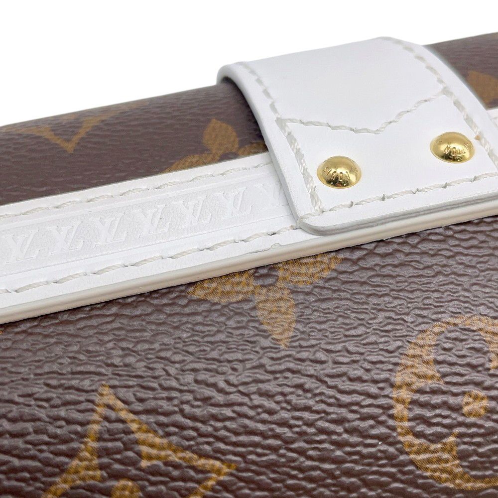 Louis Vuitton Shoulder Bag Monogram Papillon Trunk LV Match — view 9
