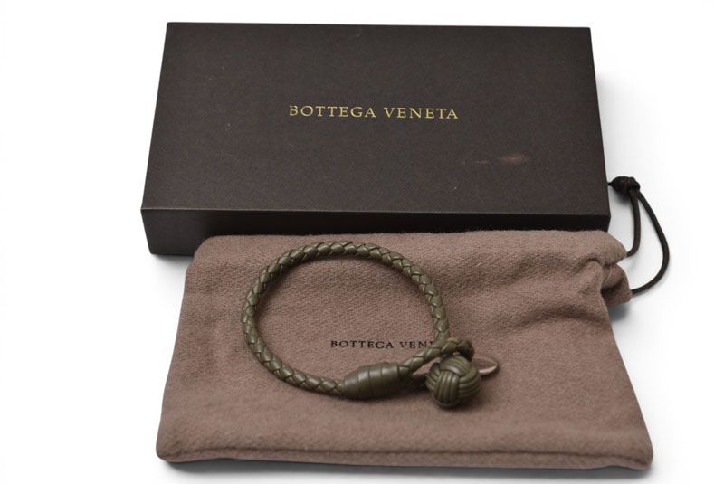 Bottega Veneta Bracelet Bangle Intrecciato Khaki Gray — view 6
