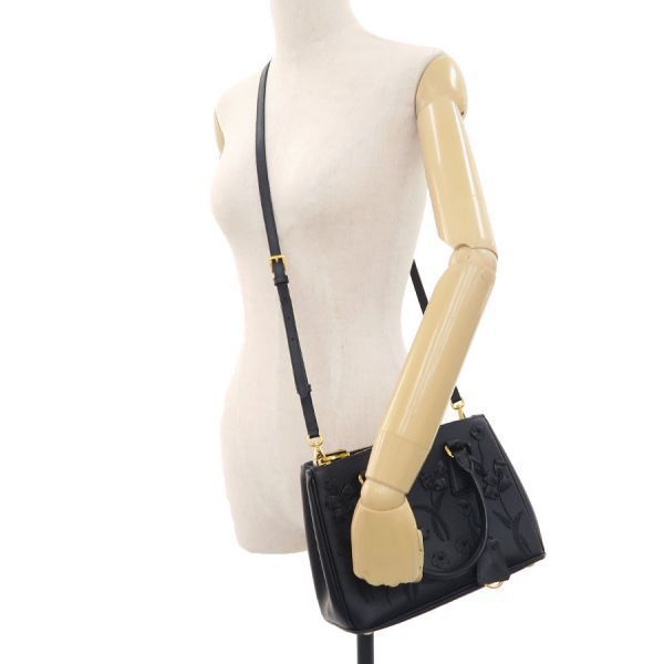 Prada Galleria Small 2-Way Messenger Bag — view 9