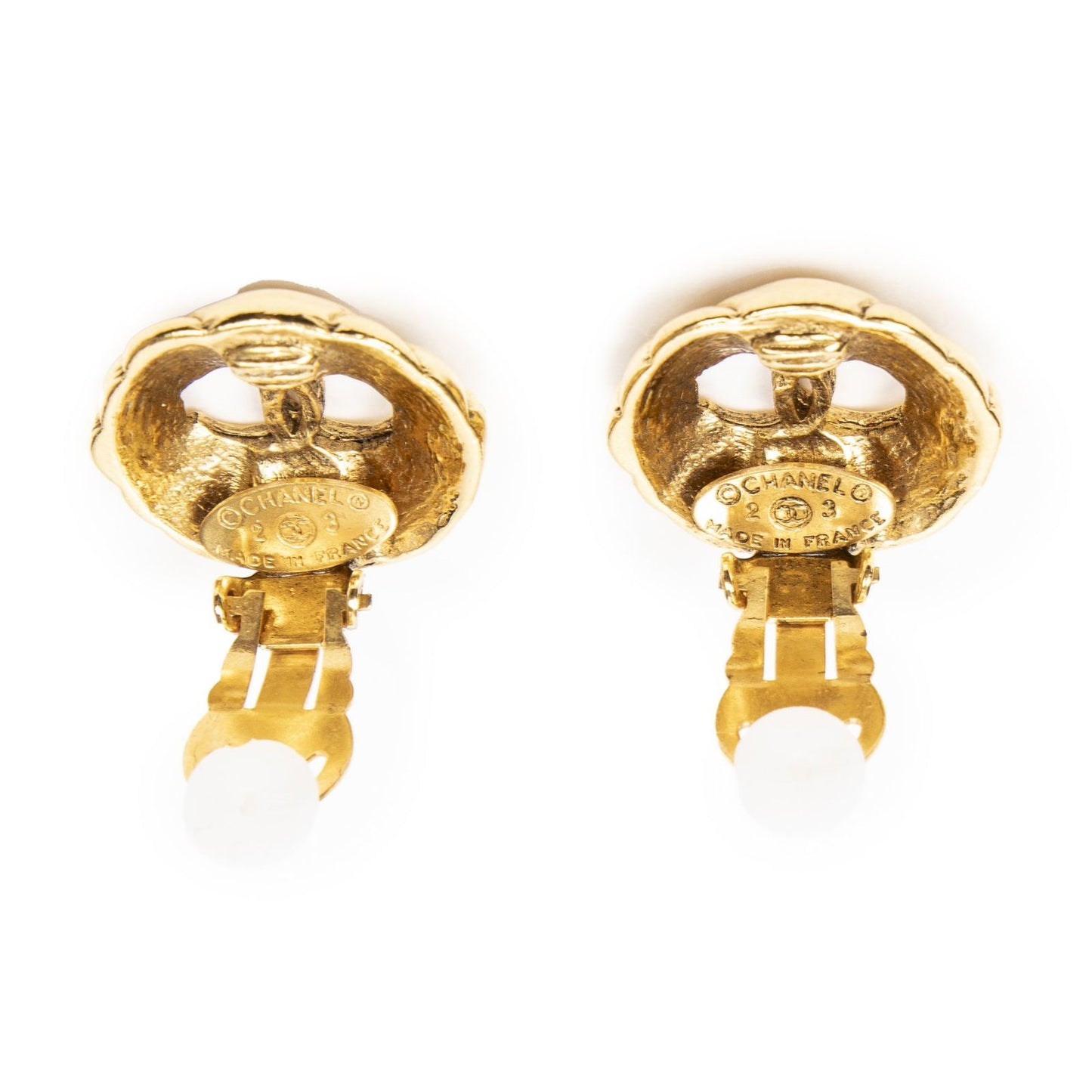 Chanel CC Logo Round Clip Type Earrings Gold Plated — view 3