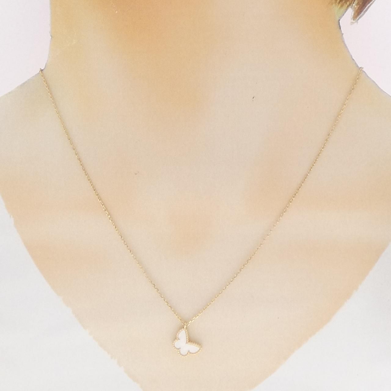 Van Cleef & Arpels Sweet Alhambra Necklace — view 5