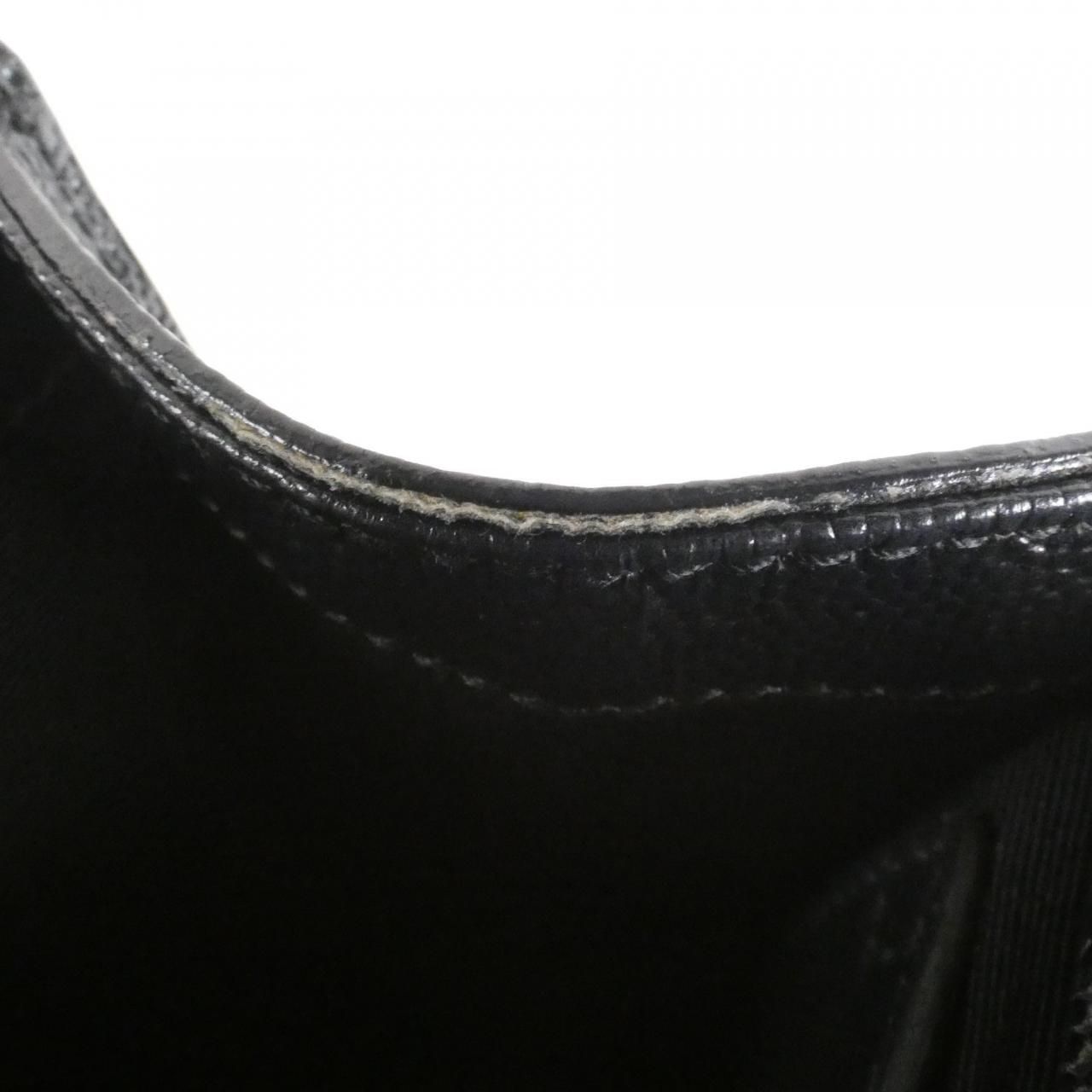 Saint Laurent Kate Shoulder Bag — view 8