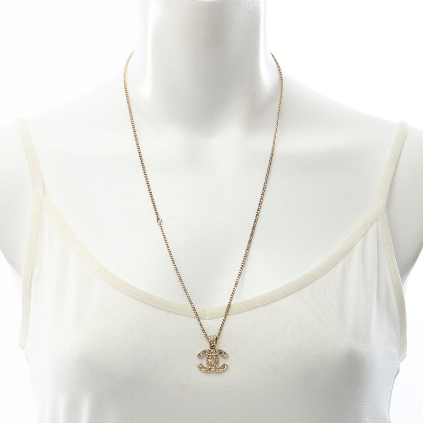 Chanel Necklace CC Logo — view 5