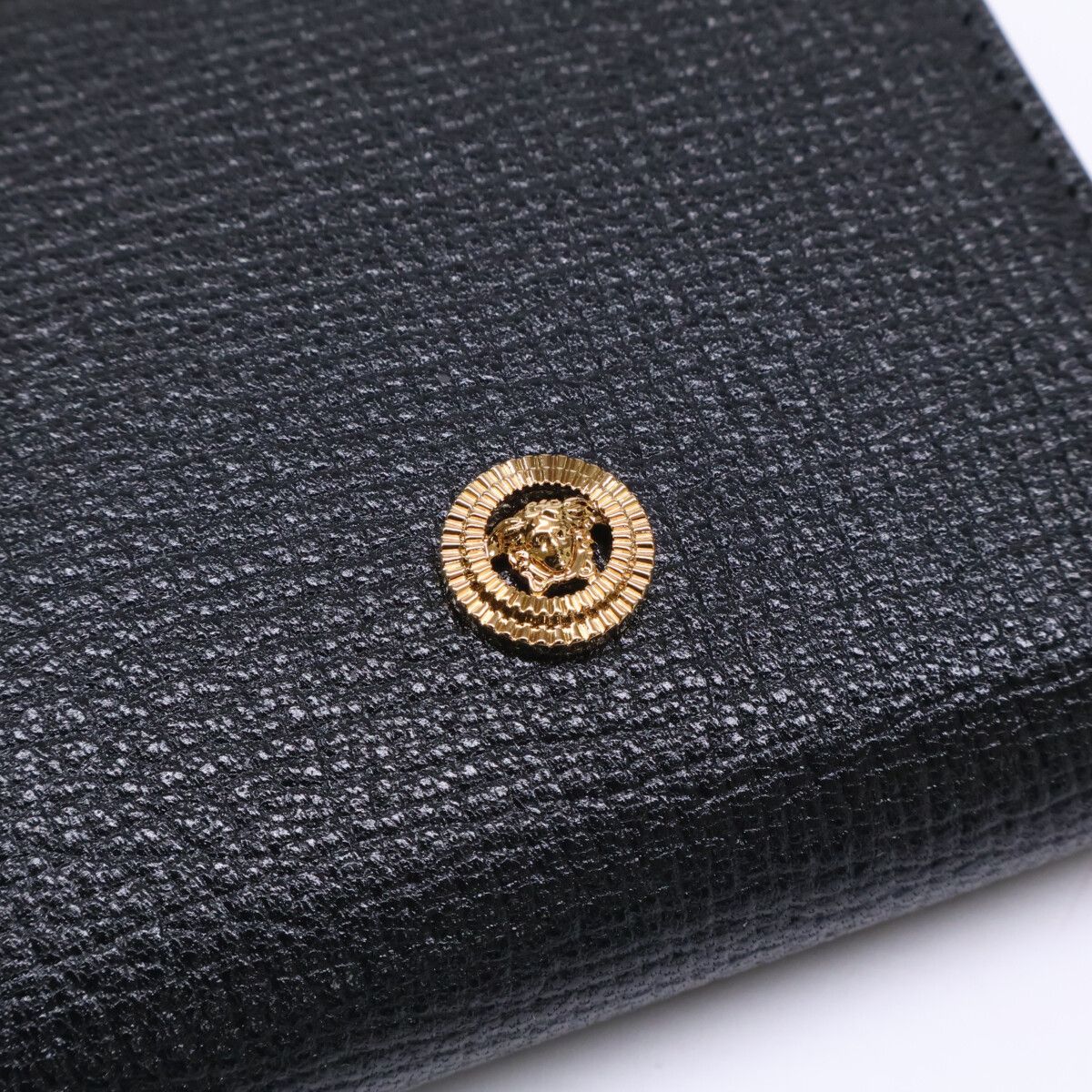 Versace Medusa Bigi Leather Wallet — view 9