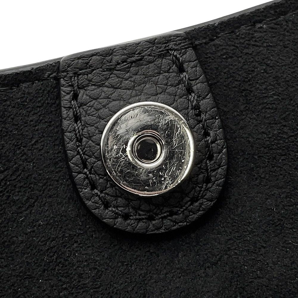 Louis Vuitton Shoulder Bag Monogram Mahina All Around PM 3way Black — view 9