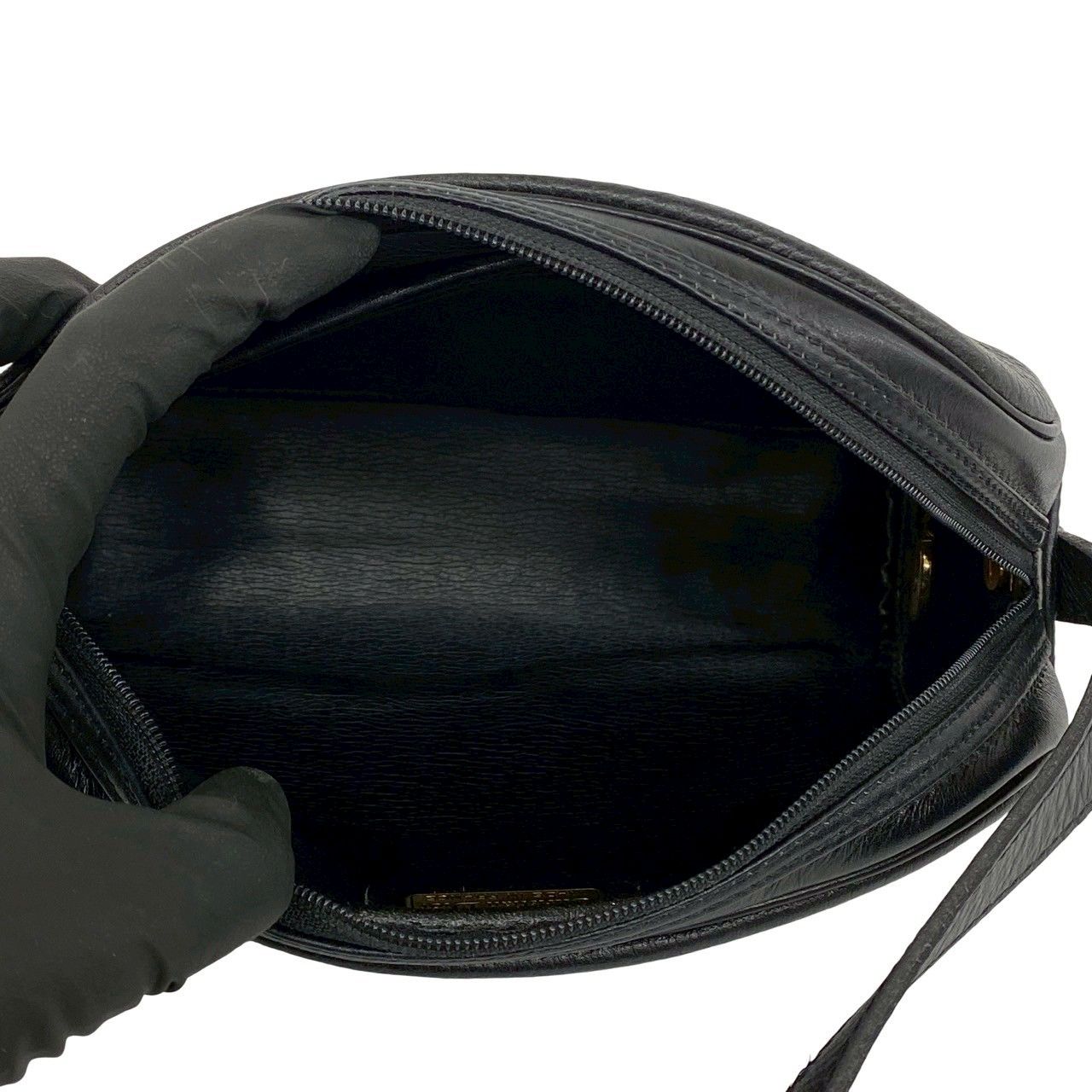 Dior Vintage CD Logo Leather Shoulder Bag Pochette Black — view 9