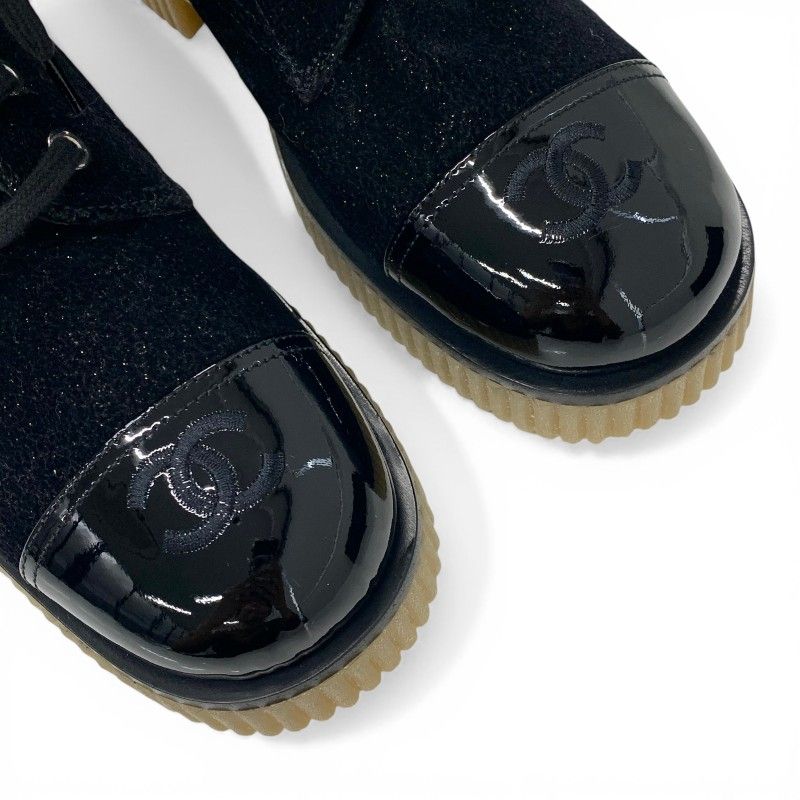 Chanel Boots Short Shoes Fabric Patent Boa Black Beige CC Logo — view 9