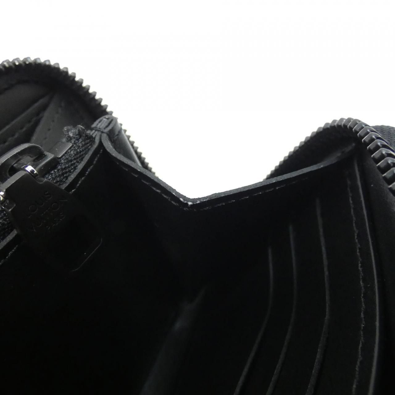 Louis Vuitton Monogram Midnight Zippy Wallet Horizontal — view 4
