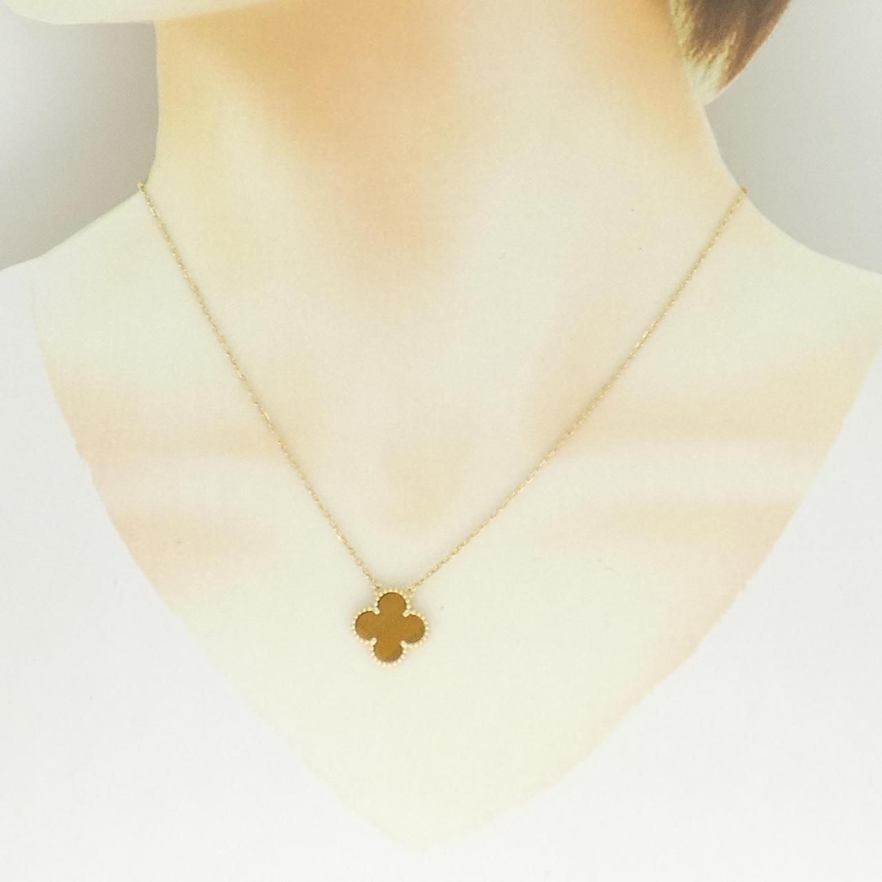 Van Cleef & Arpels Vintage Alhambra Necklace — view 5