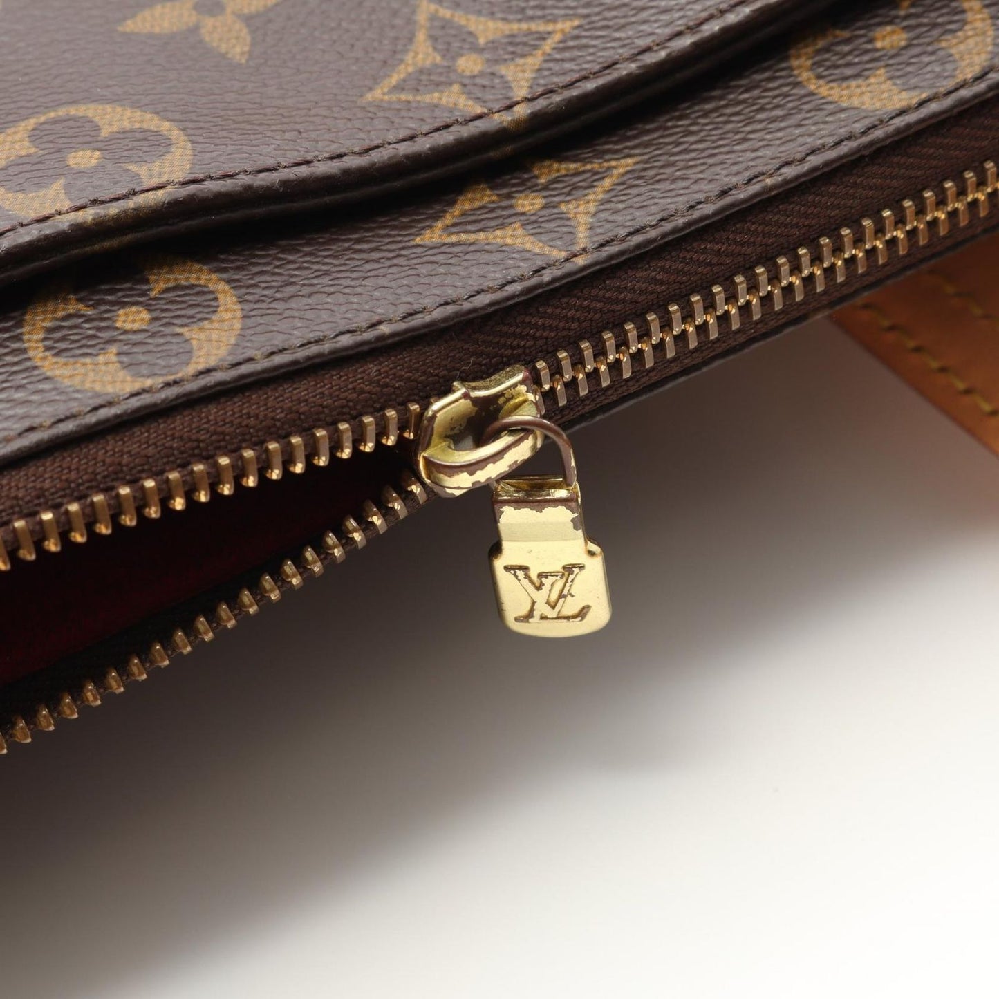 Louis Vuitton Handbag letee Canvas Leather — view 9