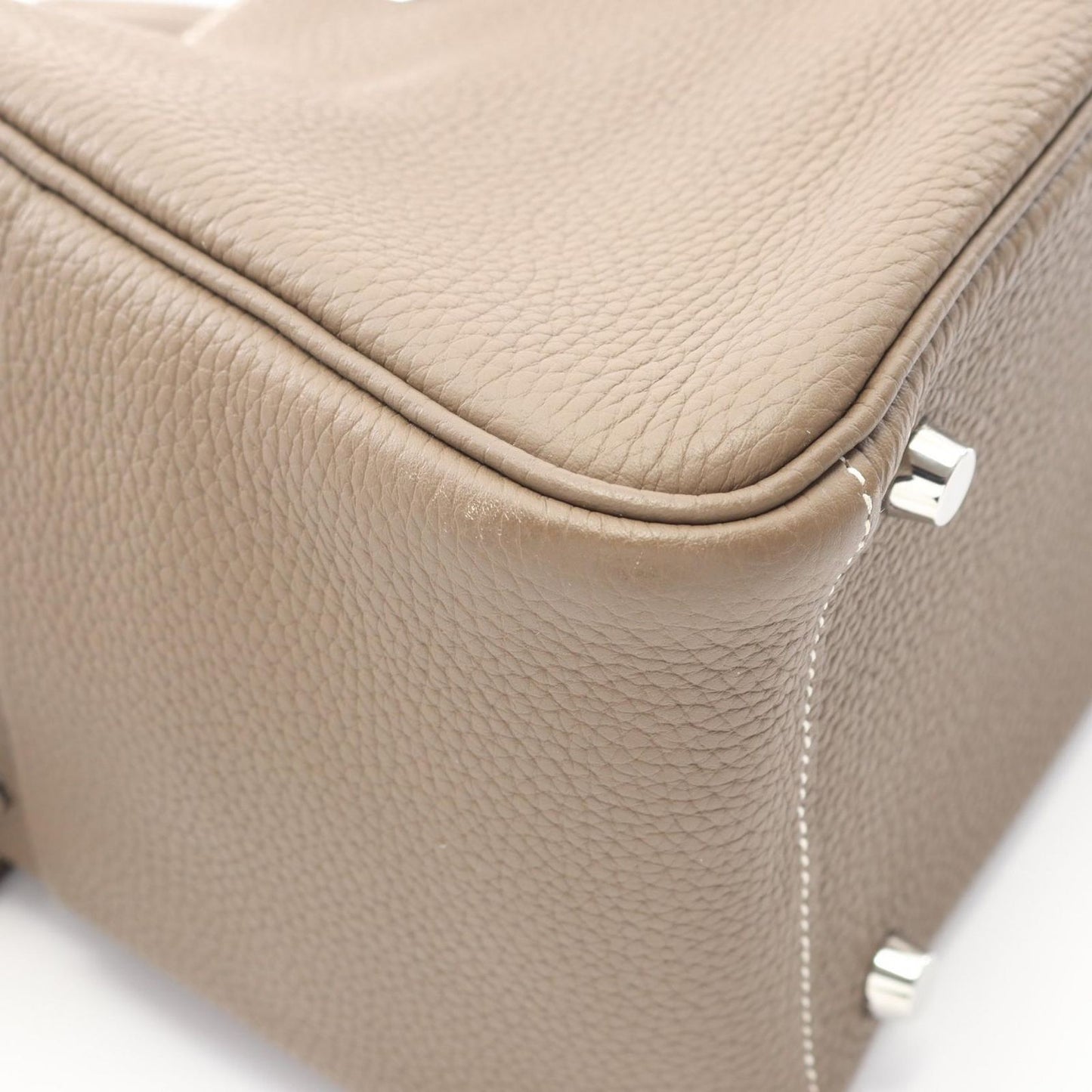 Hermes Shoulder Bag Lindy 26 Etoupe Leather — view 8