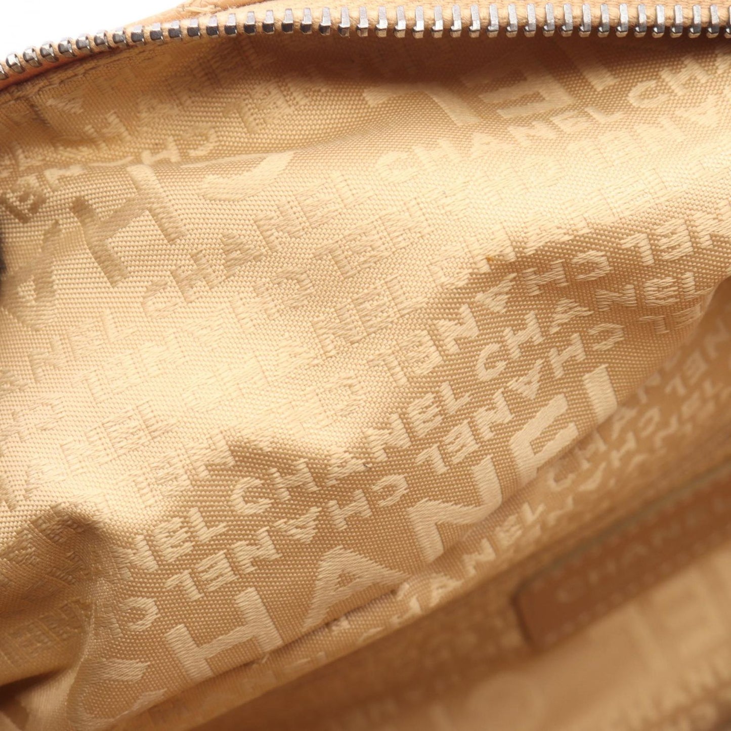 Chanel Tote Choco Bar Beige Calf Shoulder Bag — view 9