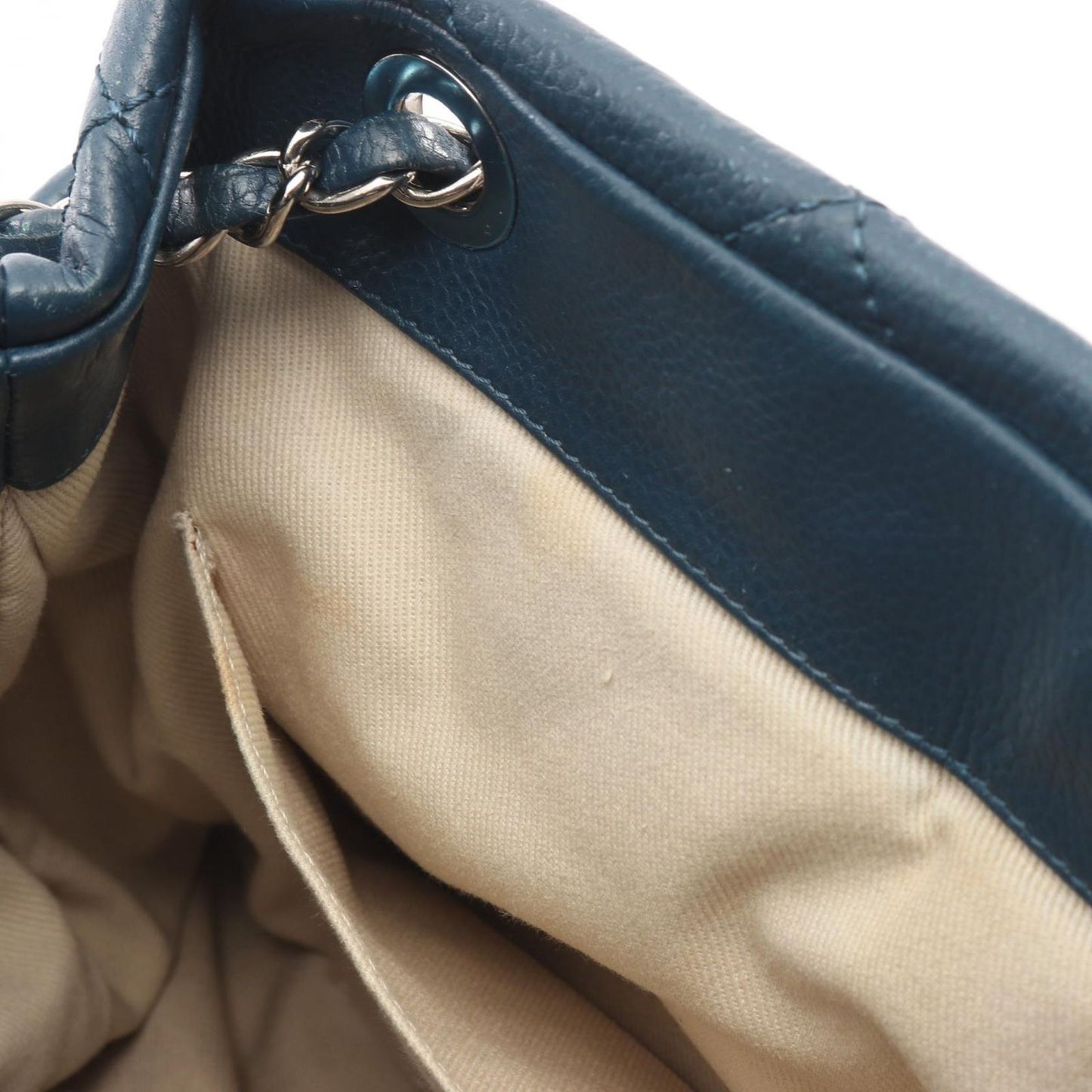 Chanel Tote Quilted Navy Caviar Leather Jumbo CC Logo Chain — view 9