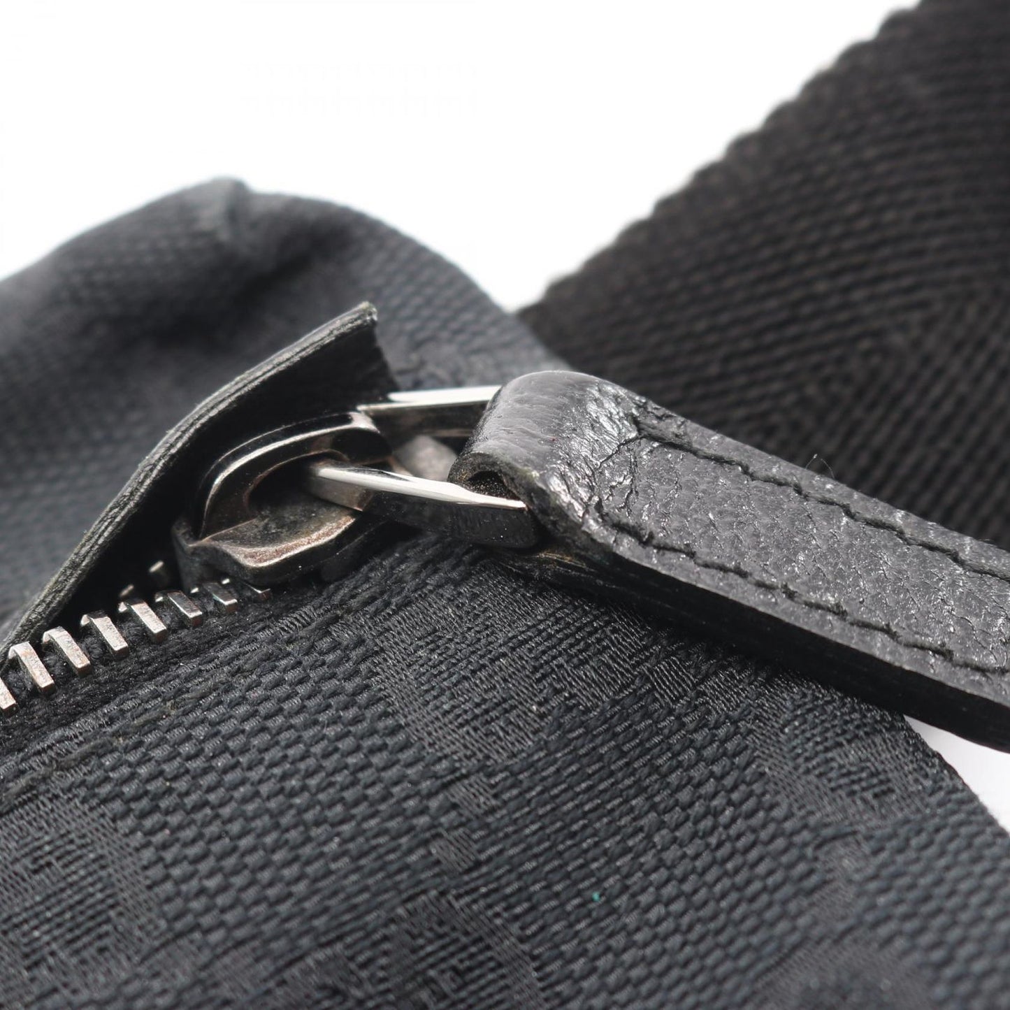 Gucci Waist Bag GG Canvas Black — view 9