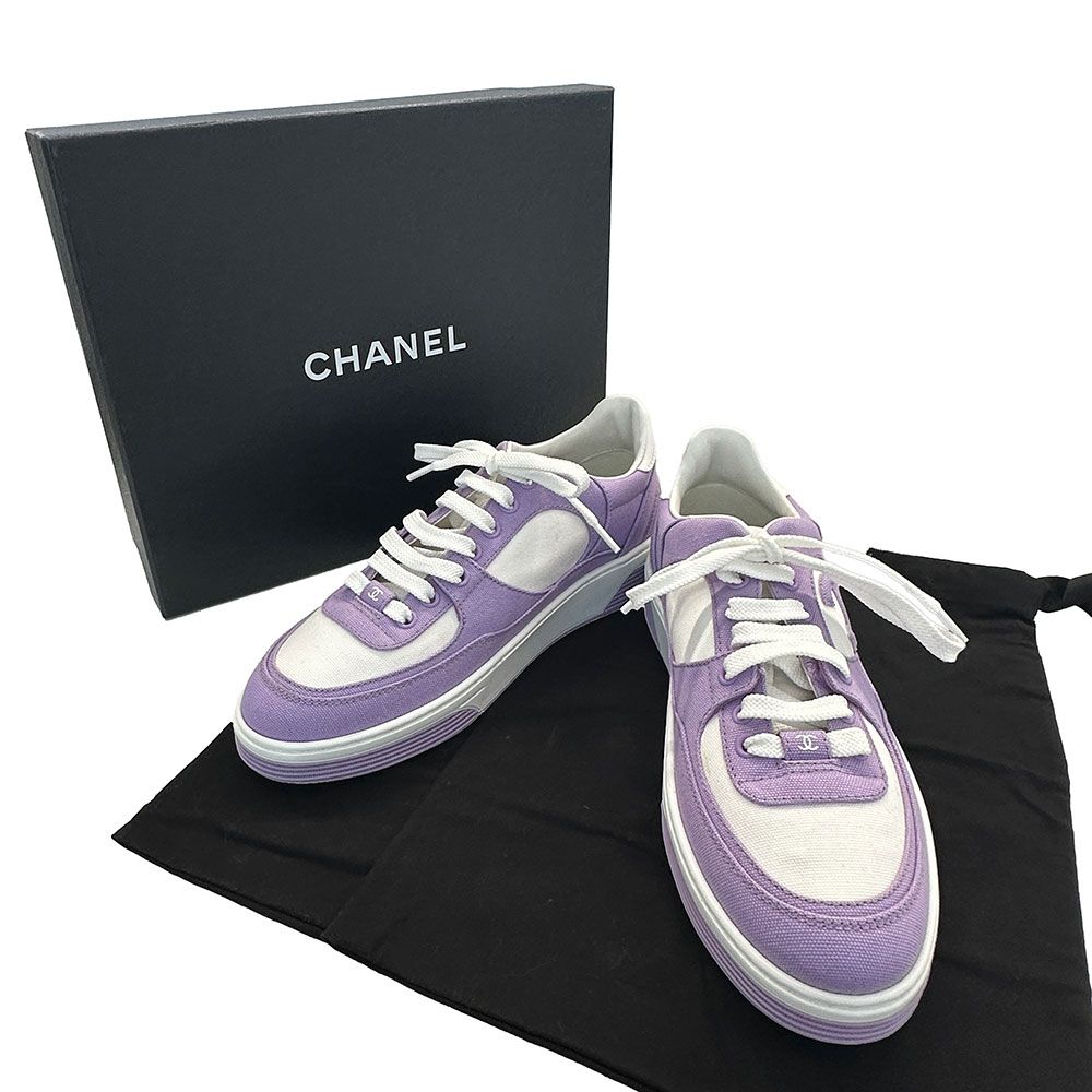 Chanel Sneakers Canvas Purple CC Logo — view 9
