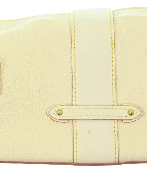 Louis Vuitton Handbag Ivory — view 9