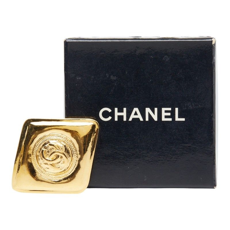 Chanel CC Logo Gold Plating 1 Brooch — view 5