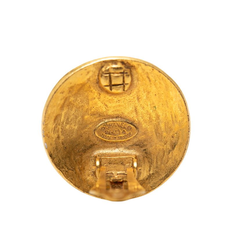 Chanel CC Logo Earrings 96 Vintage Gold Plating — view 3