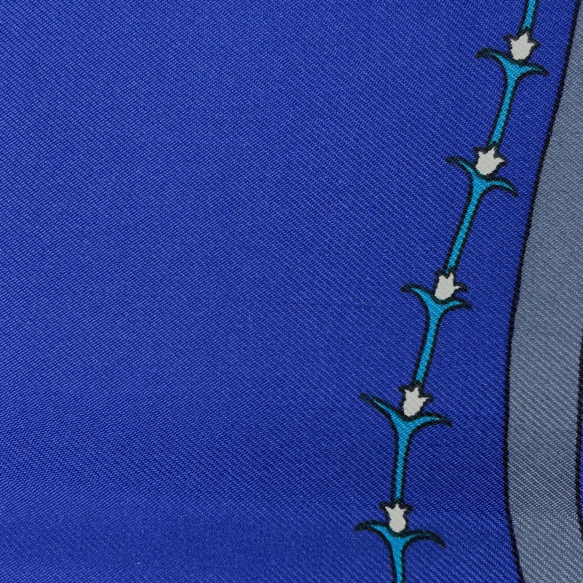 Hermes Carre 90 Poesie Persane Persian Poetry Scarf Silk Blue Multicolor — view 3