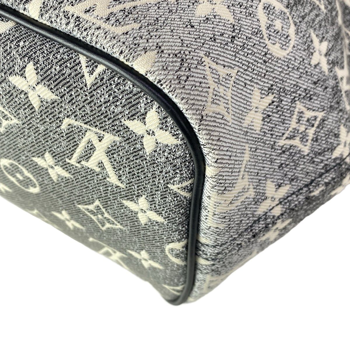 Louis Vuitton Tote Monogram Jacquard Denim Neverfull MM Gray — view 9
