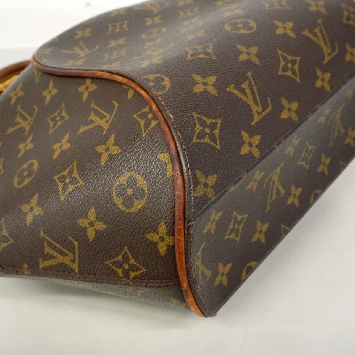 Louis Vuitton Handbag Monogram Ellipse MM Brown — view 9