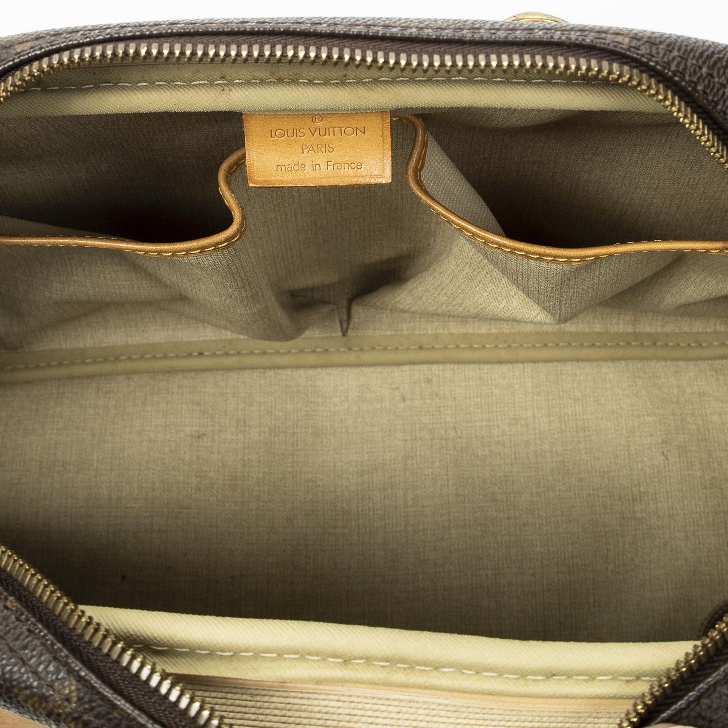 Louis Vuitton Deauville Brown Monogram Canvas Handbag — view 9